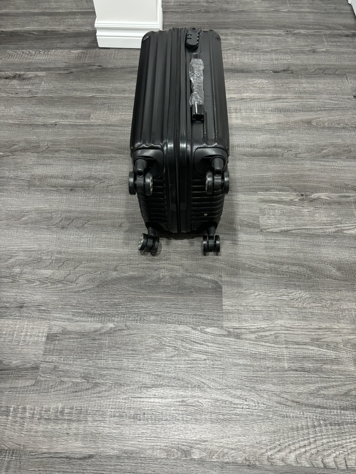 Carry-on Suitcase - photo 3