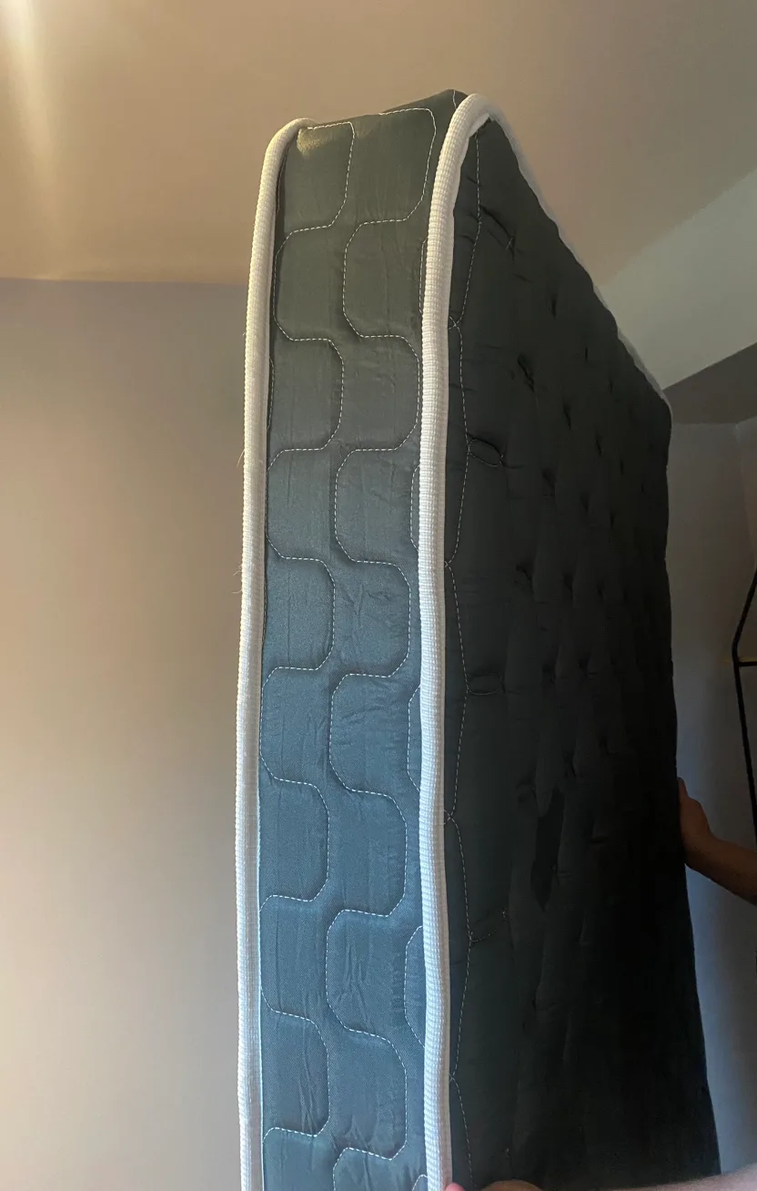 MUST GO ASAP!!! 6” mattress & waterproof mattress pad image indicator(3)