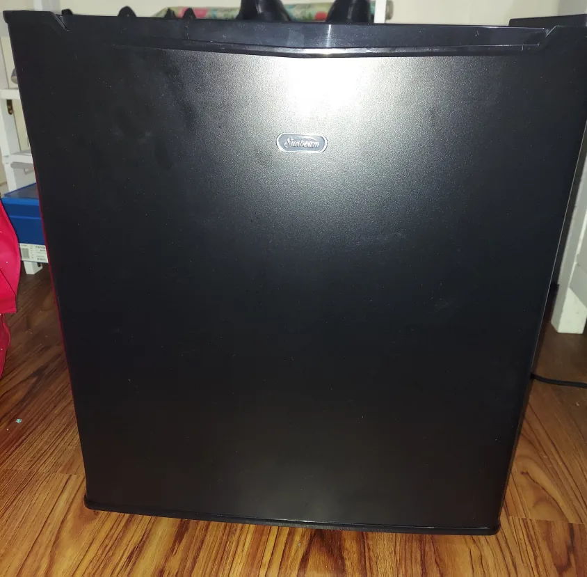 Black Mini Fridge thumbnail