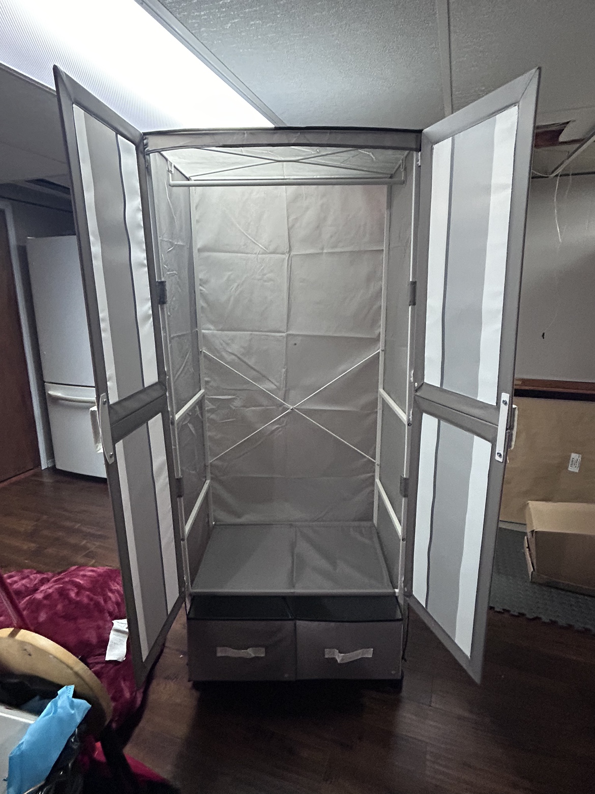 Grey and White Fabric Wardrobe - photo 2
