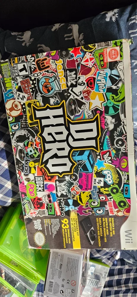 DJ hero for the wii thumbnail