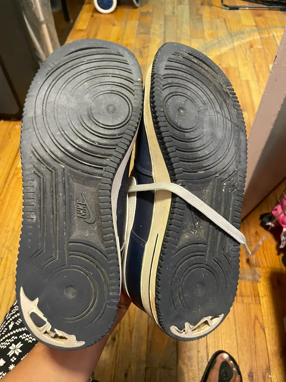 Nike Air Force 1 image indicator(4)