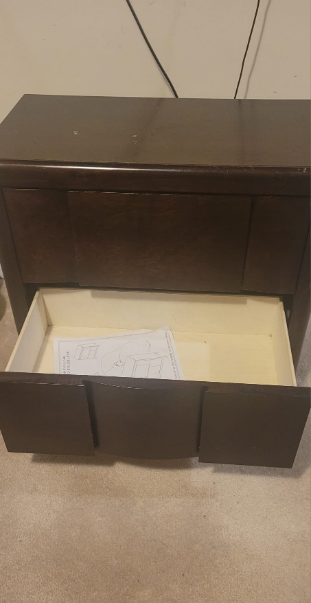 Wooden Nightstand - photo 3