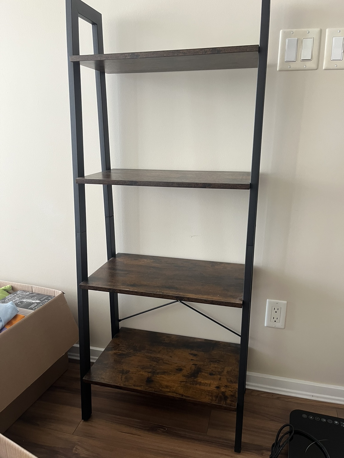 4-Shelf Ladder Bookshelf