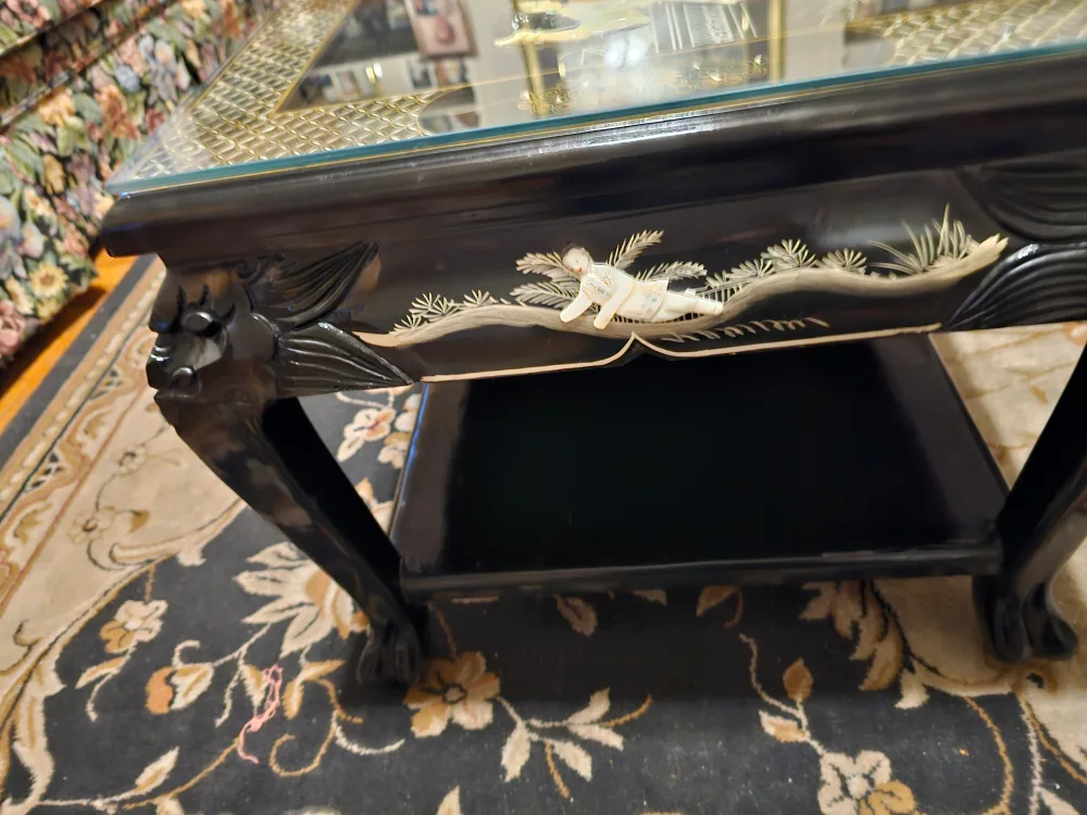 Asian black lacquer & Mother of Pearl glass-top coffee table image indicator(7)