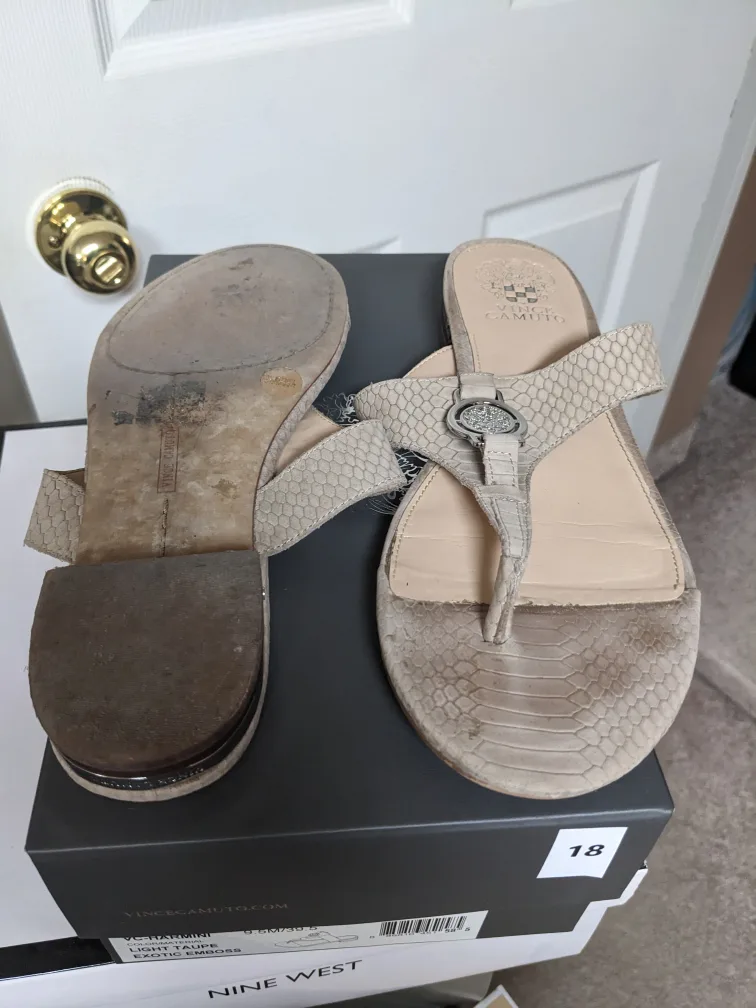 Vince Camuto Women's Sandals image indicator(3)