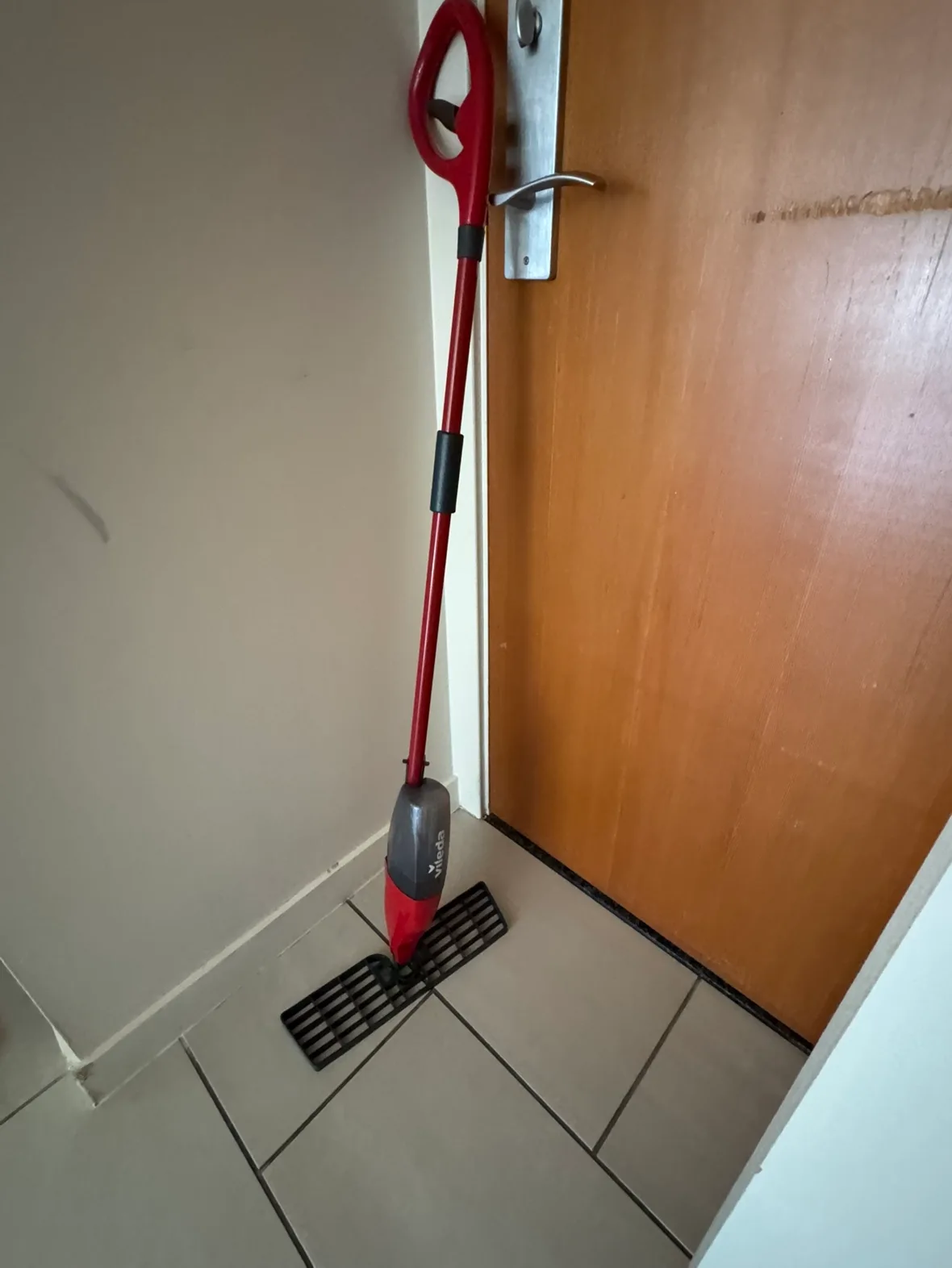 Vileda Spray Mop thumbnail