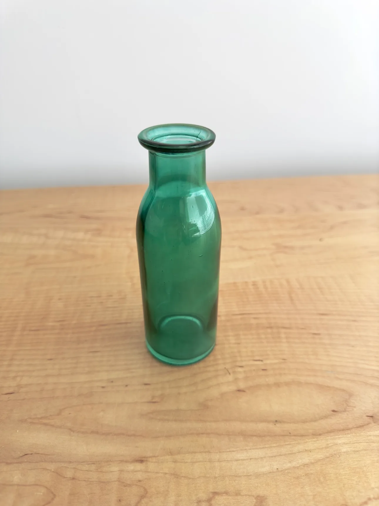 Green Glass Vase thumbnail
