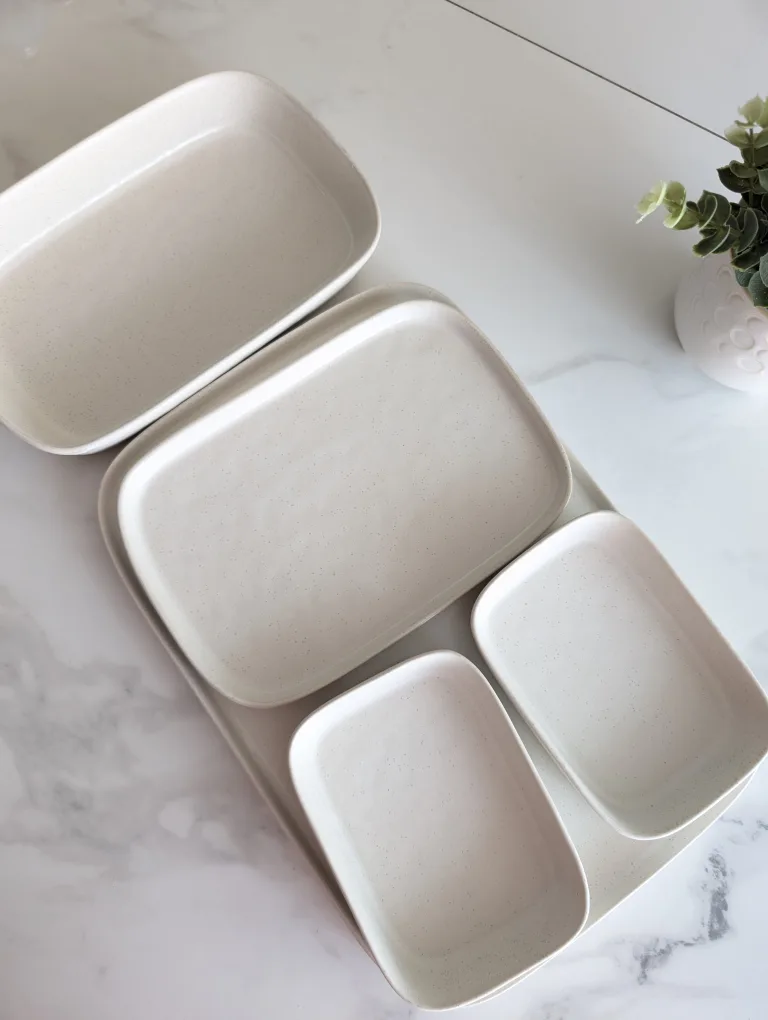 Set of 5 Serving Dishes thumbnail