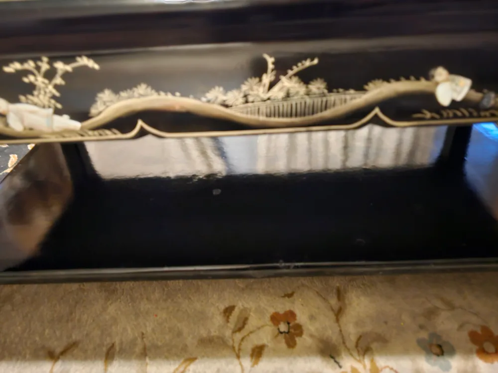 Asian black lacquer & Mother of Pearl glass-top coffee table image indicator(9)