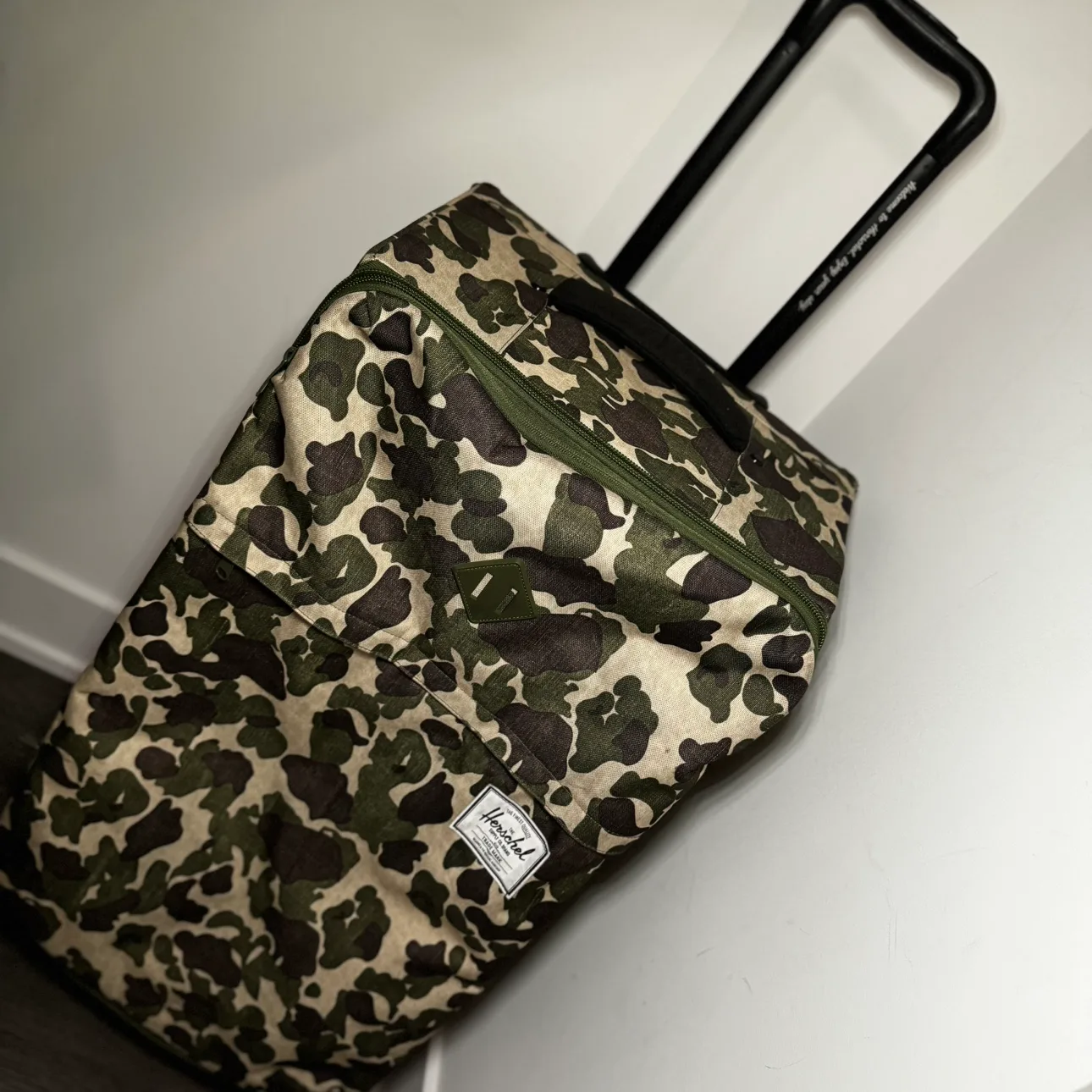 Herschel Medium Highland Camo Travel Suitcase thumbnail
