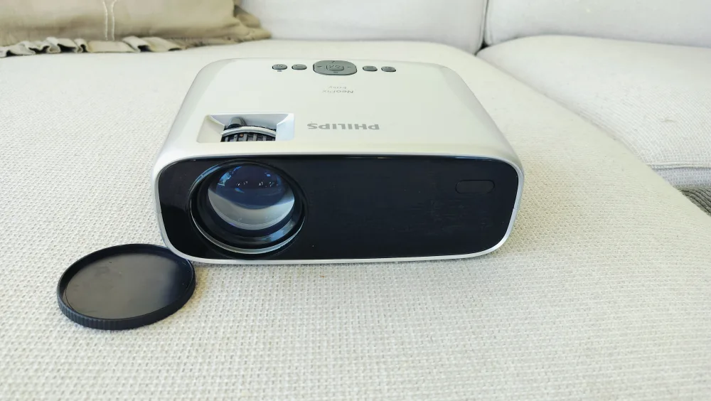 Philips Neopix Easy Projector – Excellent Condition