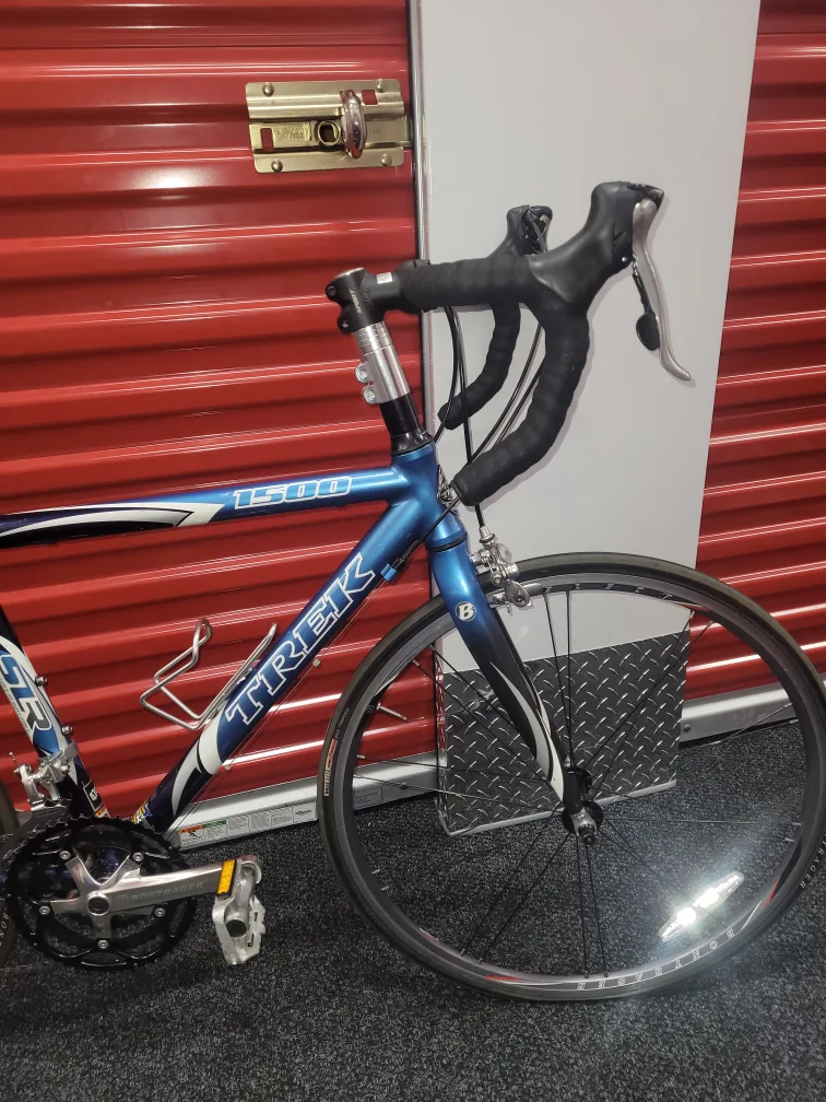 Trek 1500 Road Bike image indicator(2)