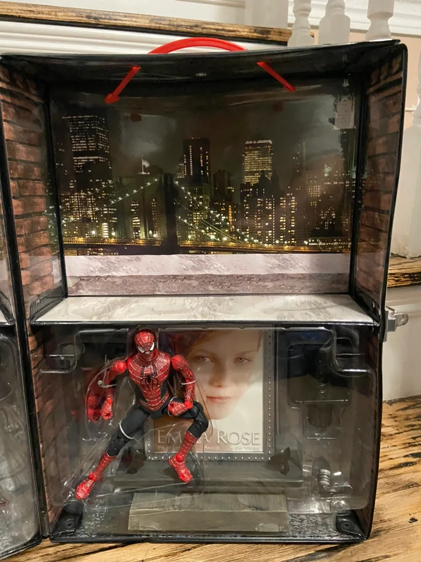 Marvel Spider-Man 2 Action Figures and Carrying Case Toy Biz image indicator(5)