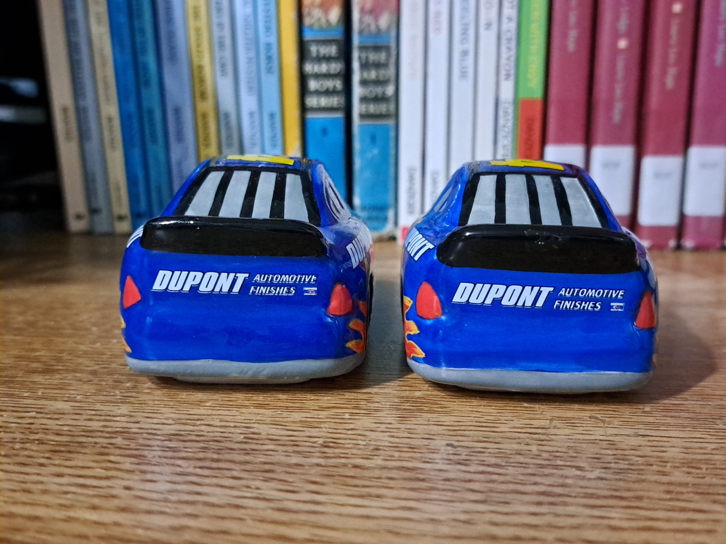 NASCAR Salt & Pepper Shakers - photo 4