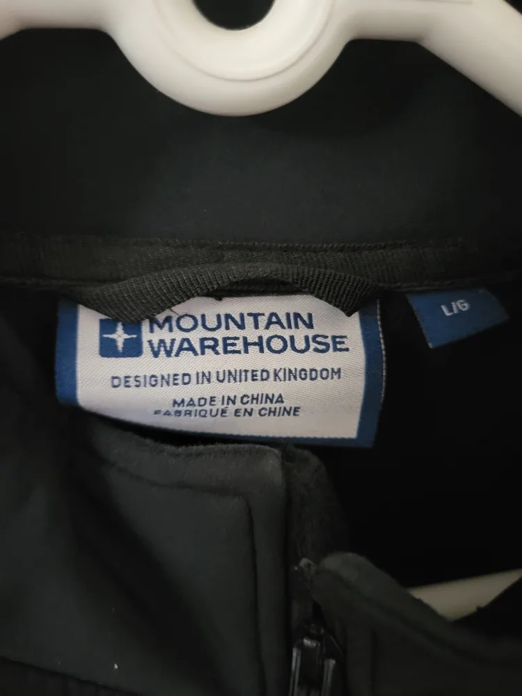 Mountain Warehouse softshell Black Jacket Size L/G image indicator(3)