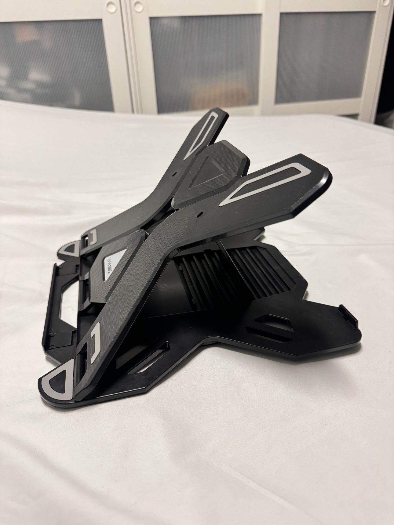 Laptop/Tablet Stand - photo 2
