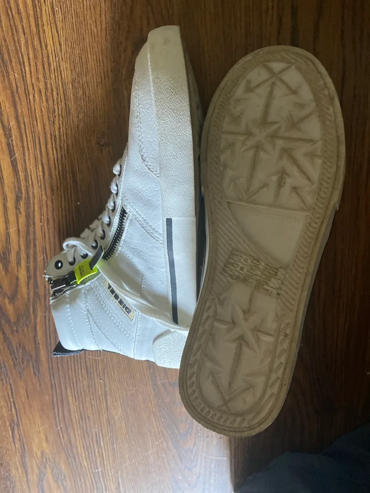 Diesel Men's White High-Top Sneakers image indicator(4)