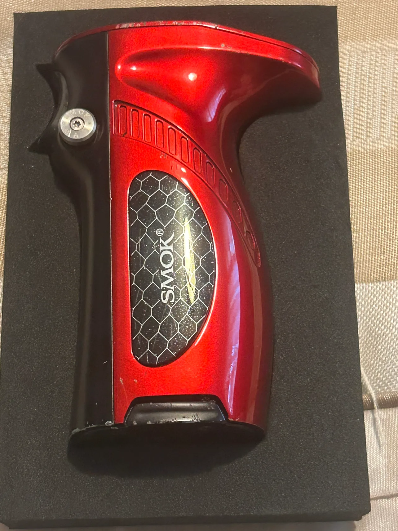 VAPE: SMOK Mag Grip Kit Red/Black image indicator(5)