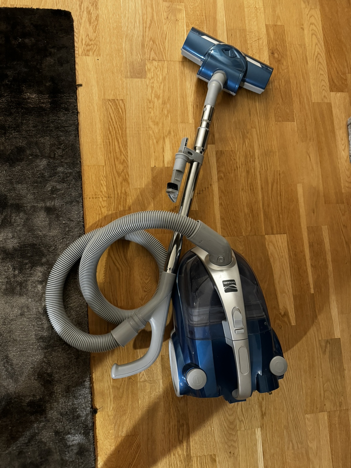 Kenmore Vacuum Cleaner