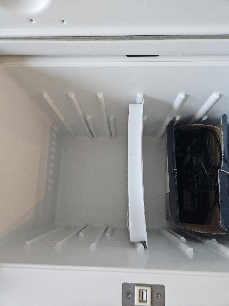 Portable Fridge/Cooler - photo 3