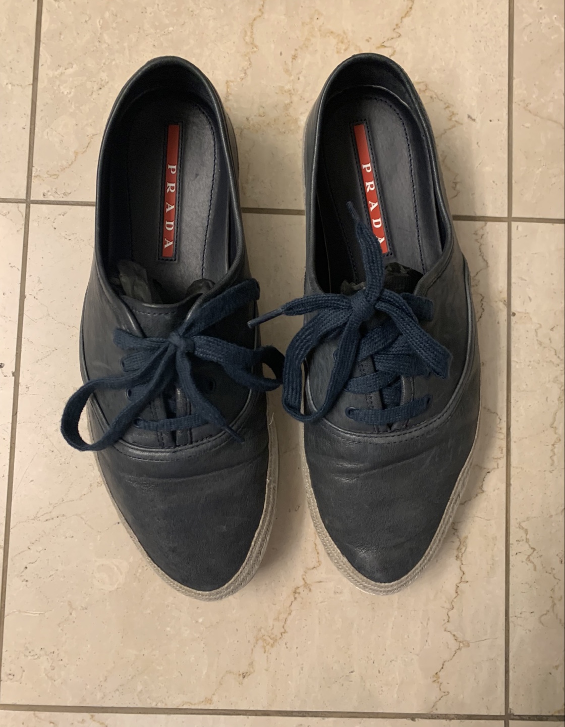 Prada Men’s Leather Espadrille Sneakers. size 9 US