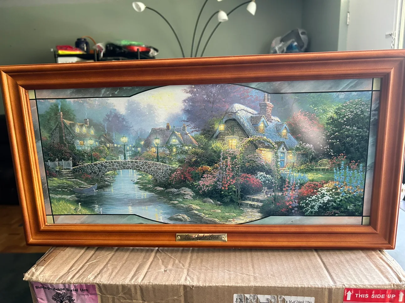 Thomas Kinkade: Frame Art/Throw/Table Runner image indicator(4)