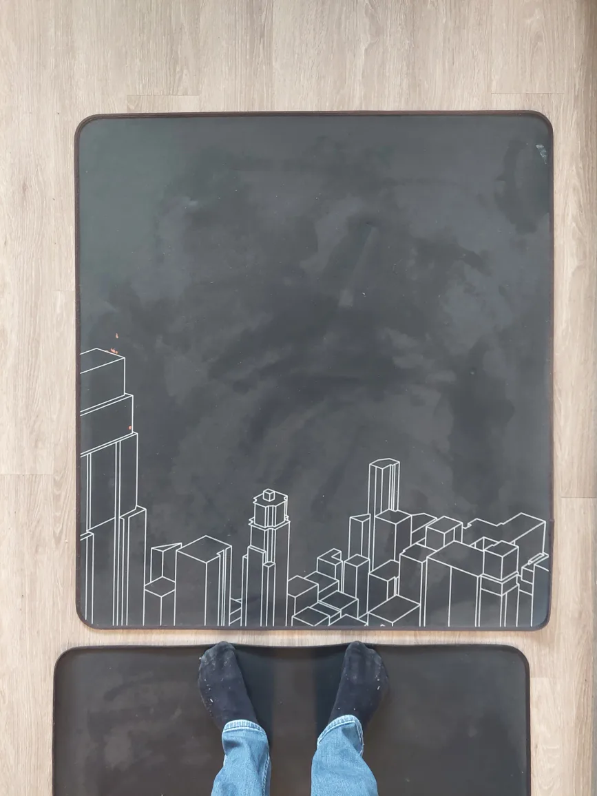2× IKEA Lånespelare Floor protector. thumbnail