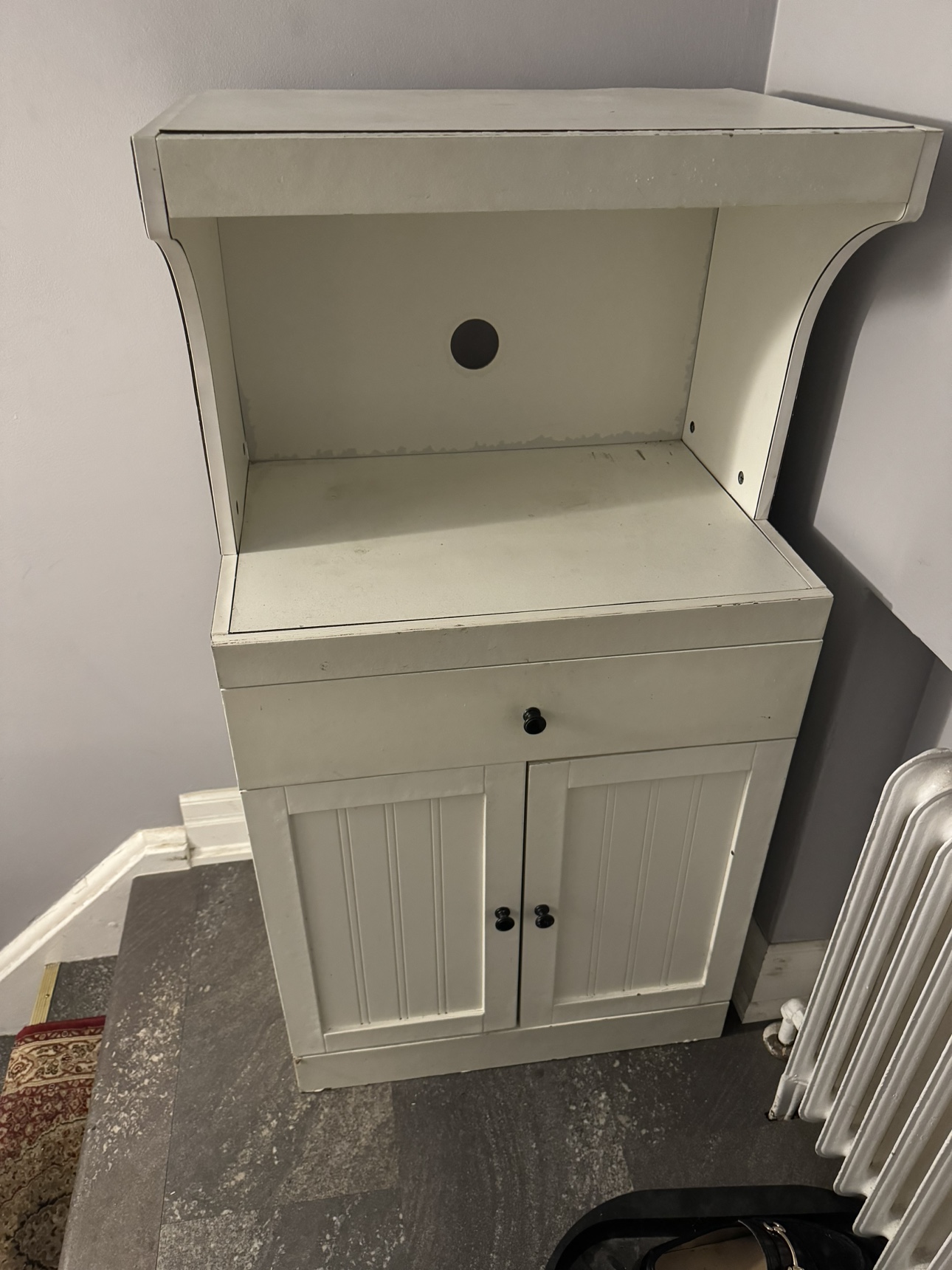 White Cabinet