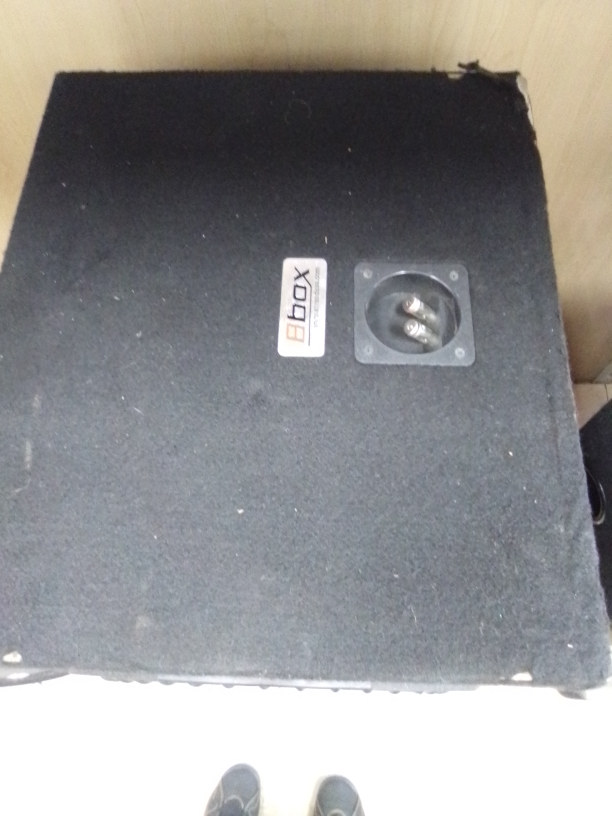 kicker subwoofer