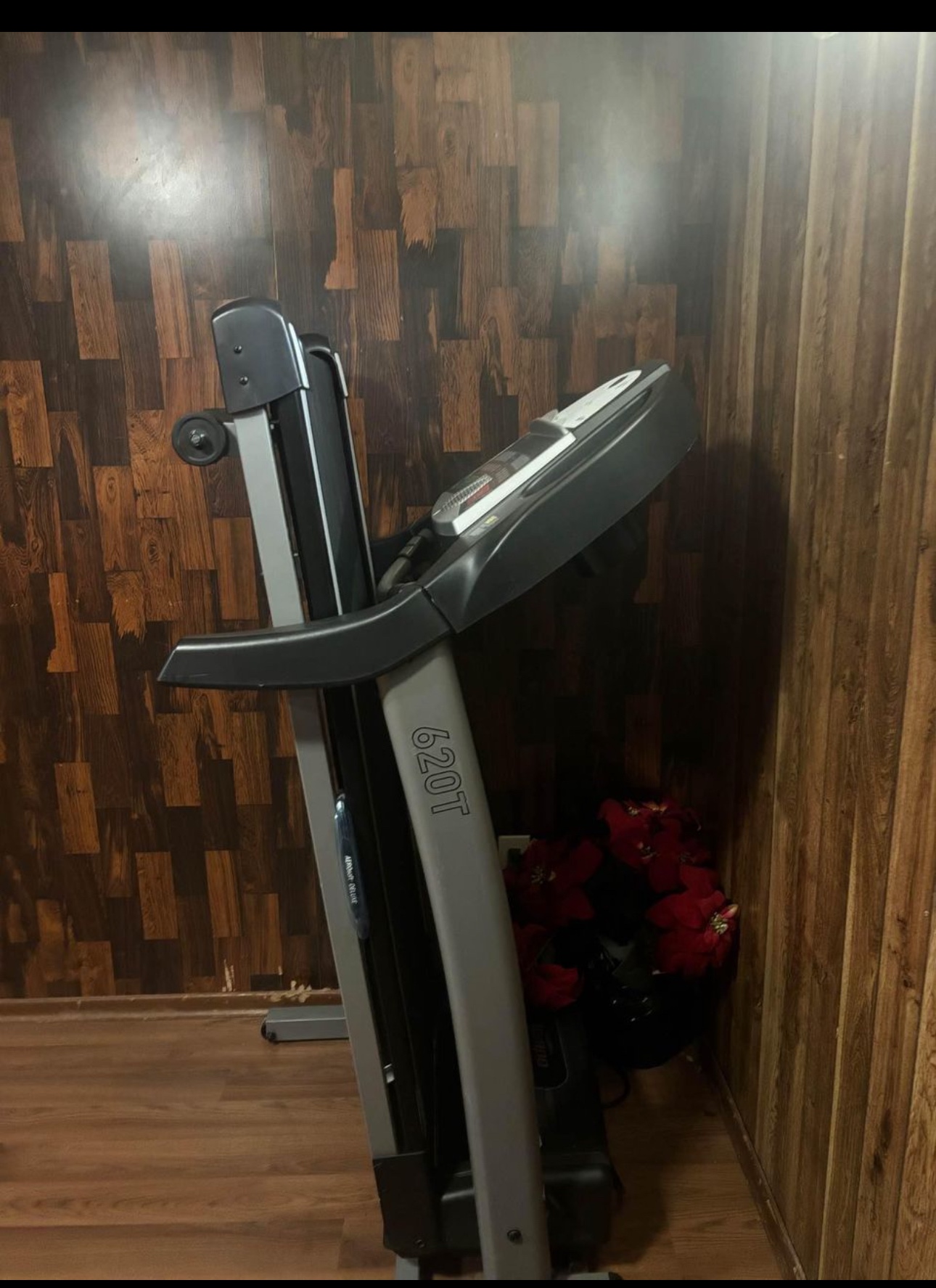 Treadmill - photo 3