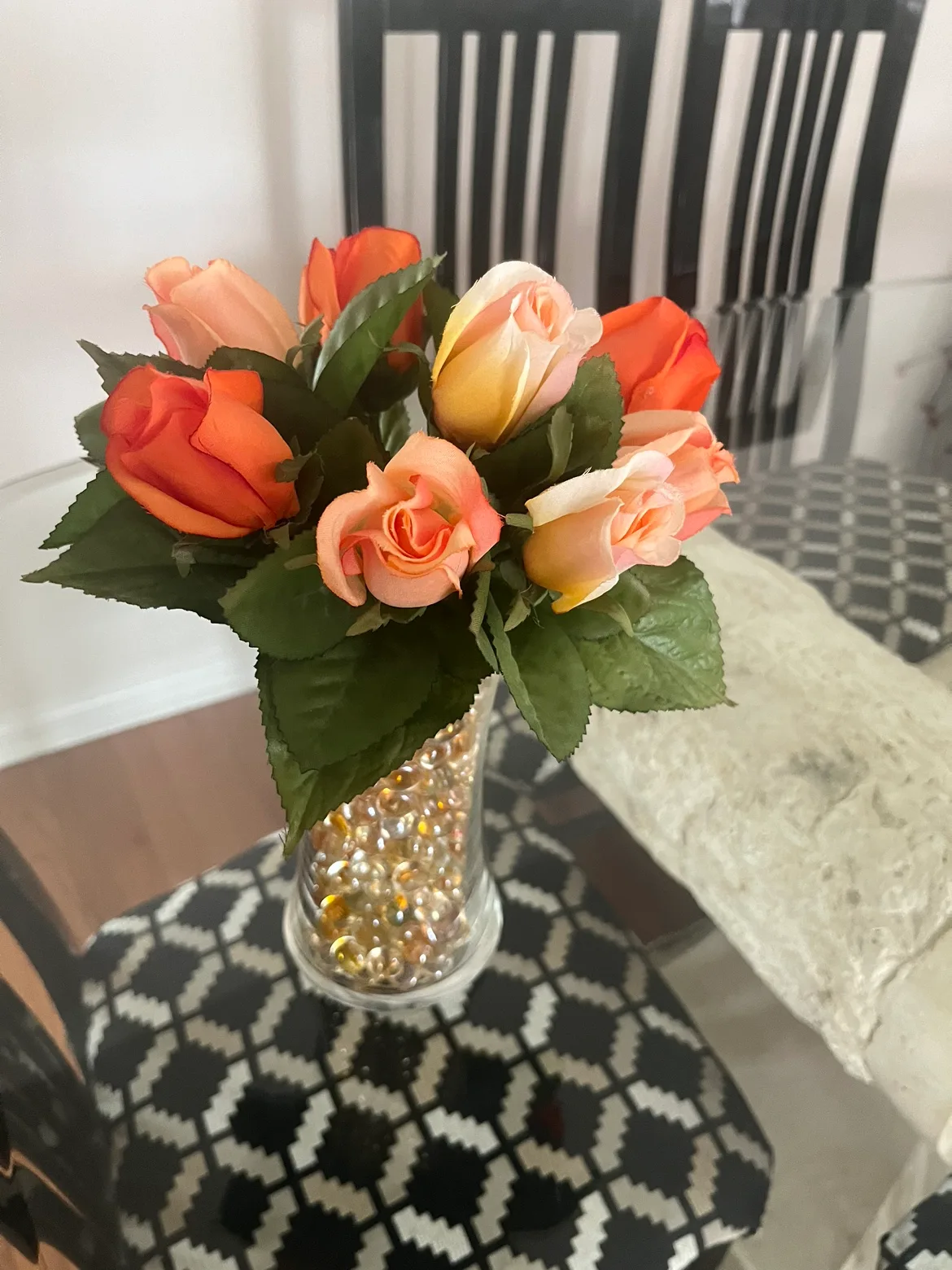 Artificial Rose Bouquet image indicator(2)