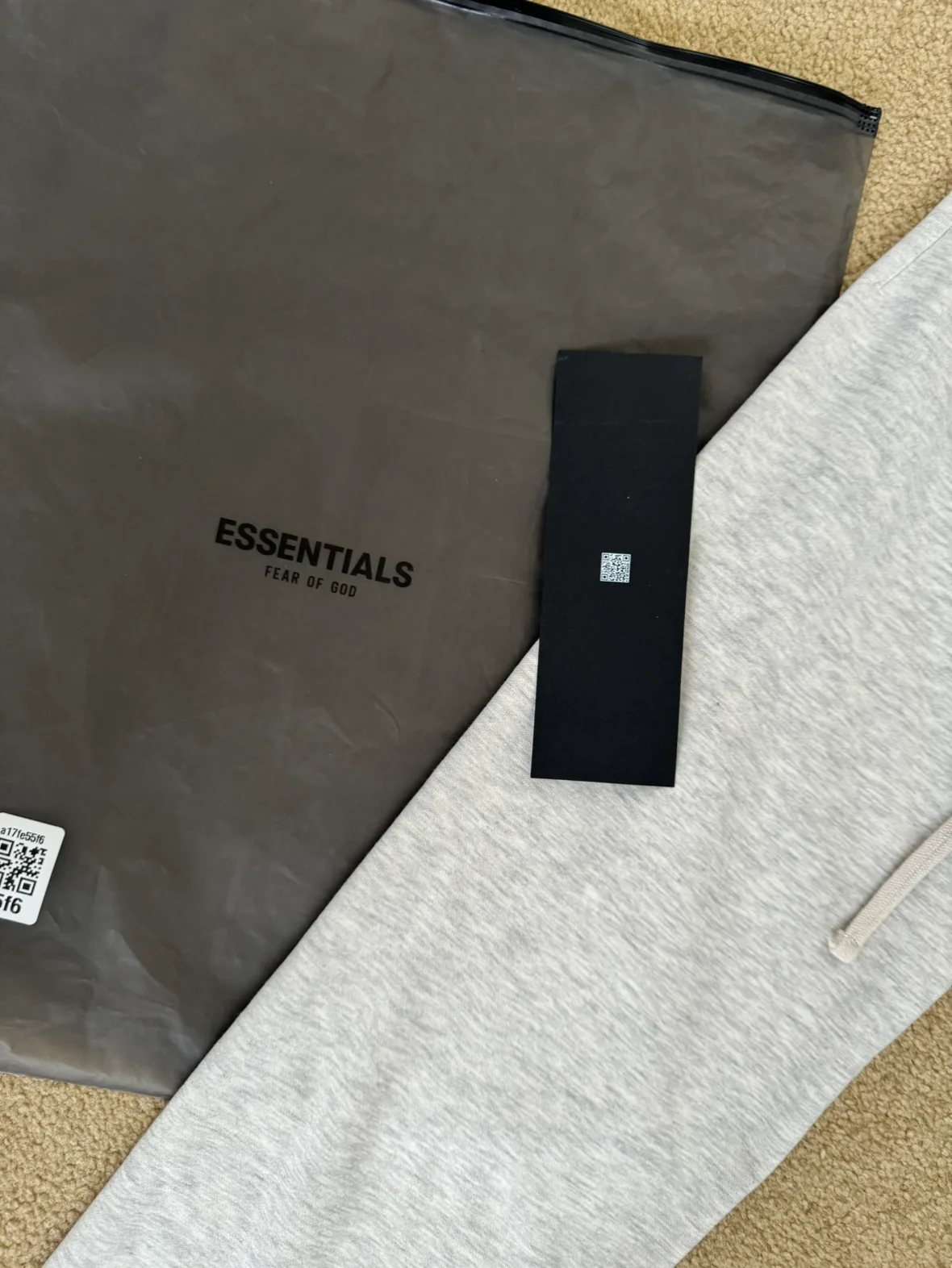 Fear of God Essentials Sweatpants SS22 image indicator(4)