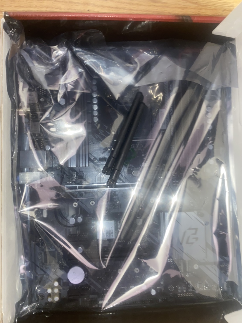 ASRock B550 Phantom Gaming 4/ac Motherboard - photo 2