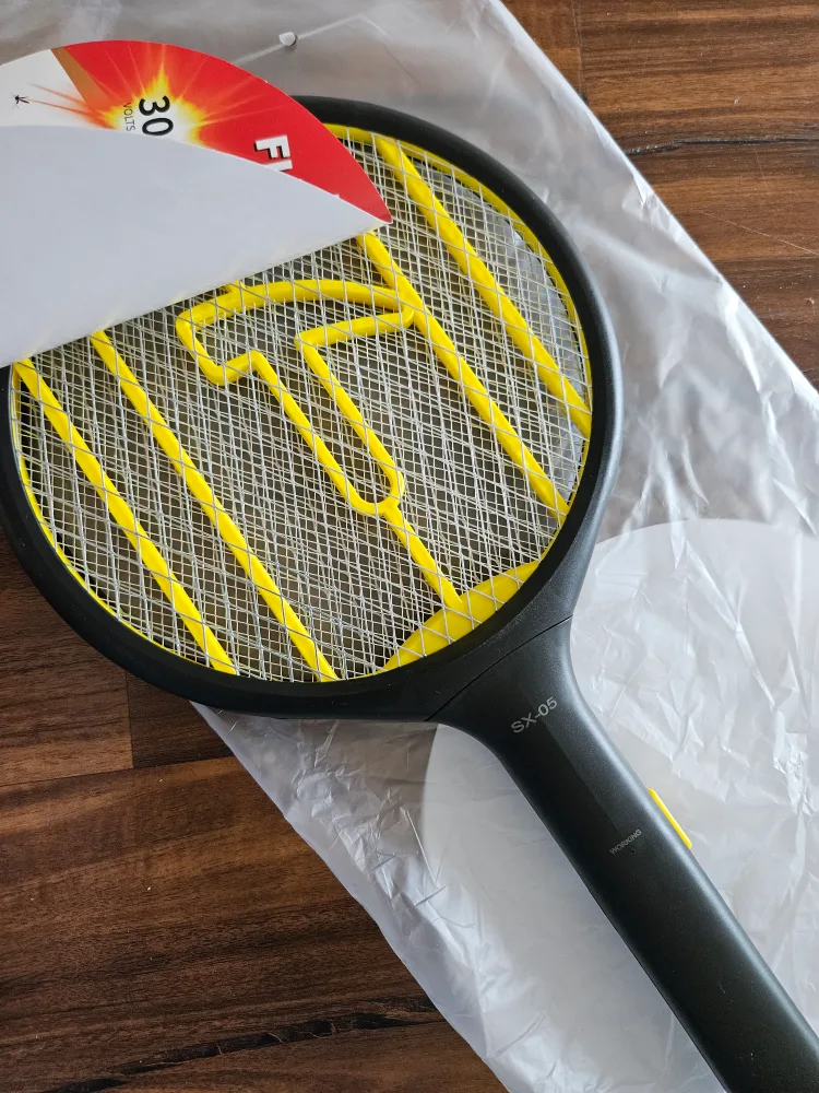 Electric Fly Swatter thumbnail