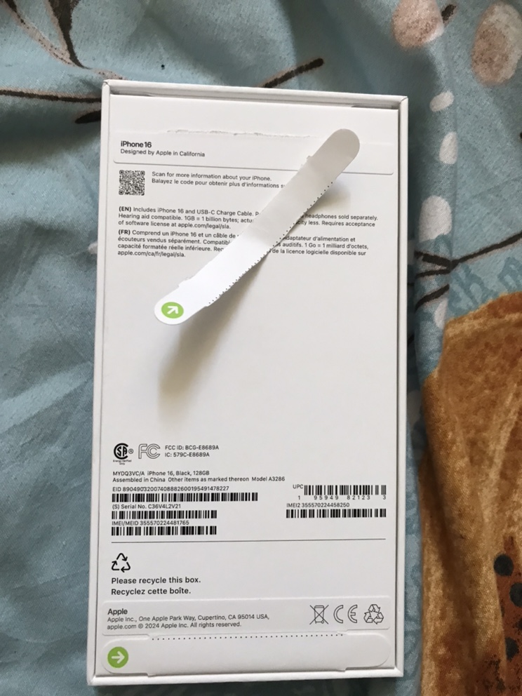 Unlocked brand new iPhone 16, 128 gig for sale - photo 2