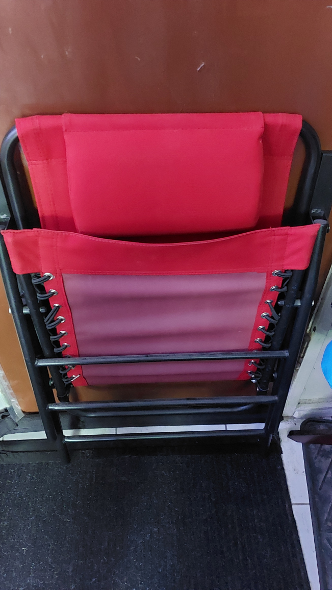 Red Folding Zero Gravity Patio Chair - photo 3
