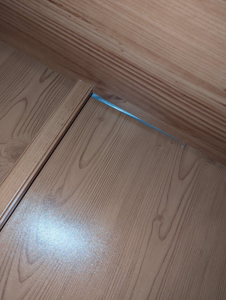 Ikea Bookcase with 4 shelves - photo 4