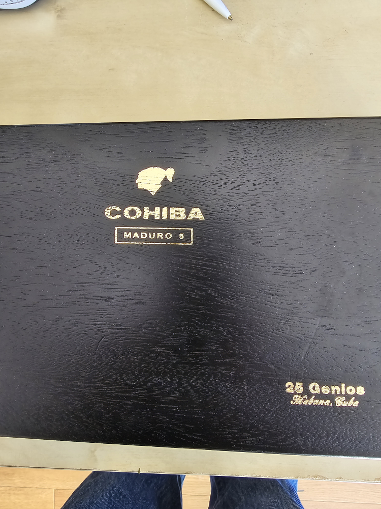 Cohiba Maduro 5  Brand -7 cigars remain - photo 4
