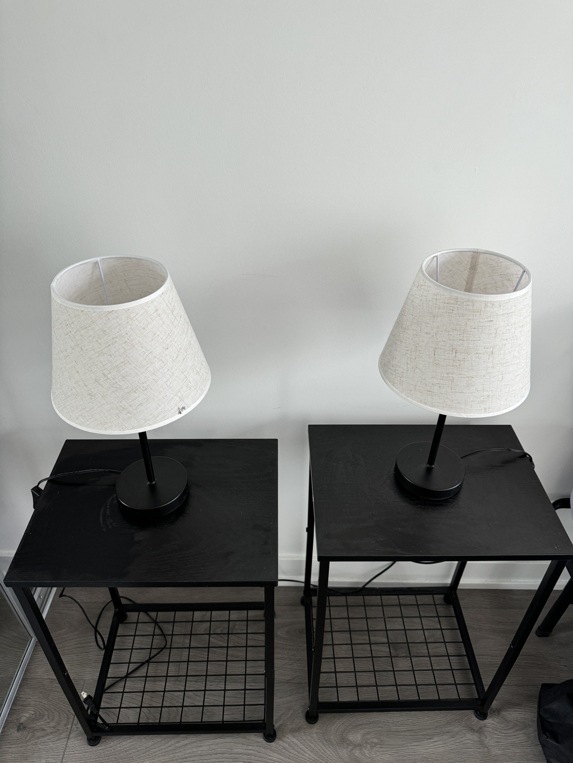 Two End Tables with Lamps - photo 2