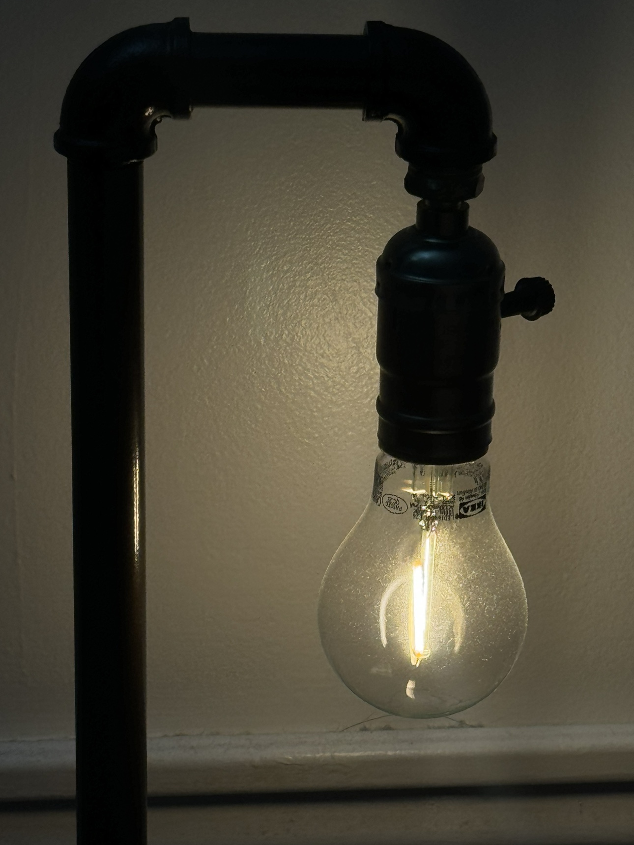 Industrial Pipe Table Lamp - photo 3