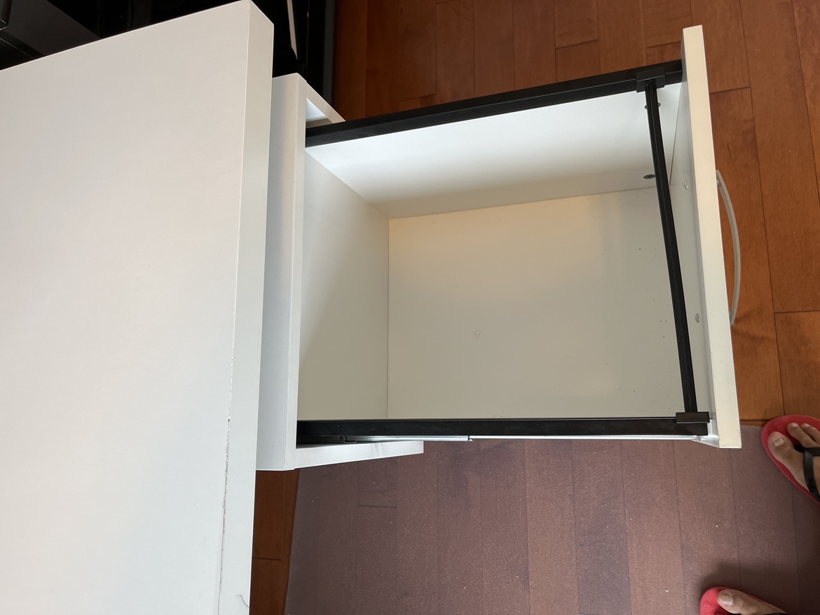 Moving sale-open to offers- White office Desk with Drawers - photo 2