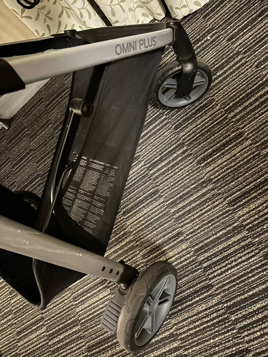 Evenflo stroller with baby car seat image indicator(3)