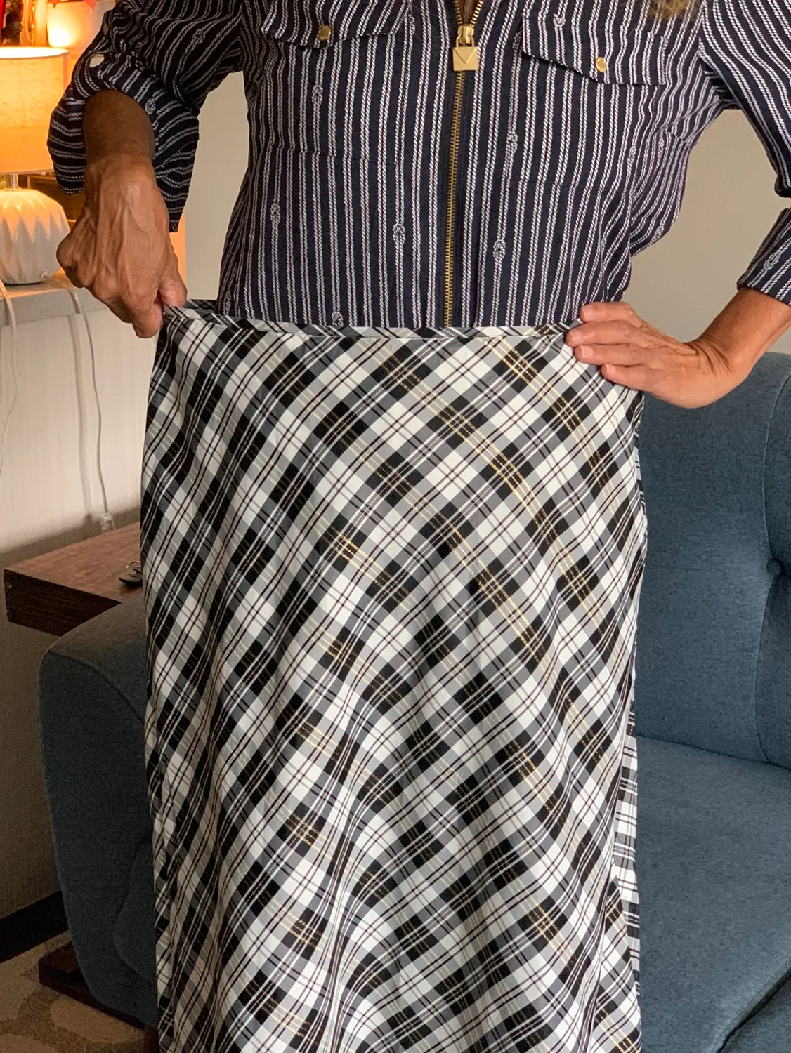 Vintage Black, White, & Gold Plaid Skirt - Perfect 4 Holidays! image indicator(3)