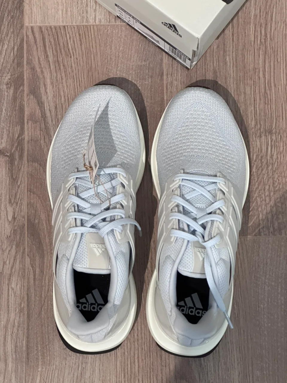 Adidas shoes men 8.5 used thumbnail
