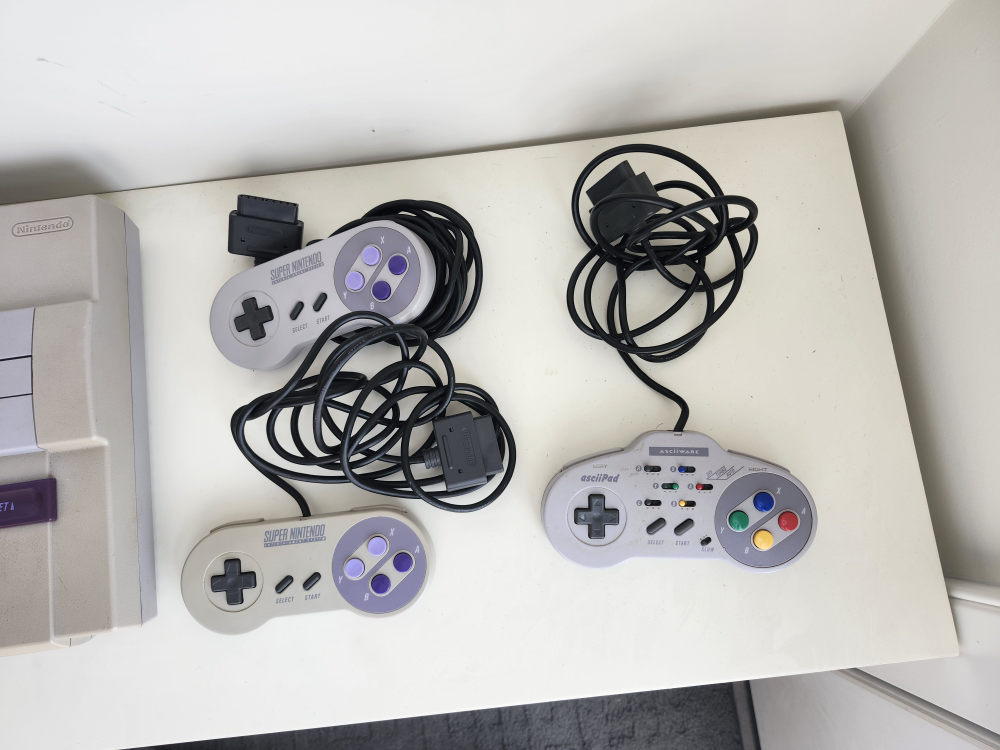 Super Nintendo Entertainment System Bundle - photo 2