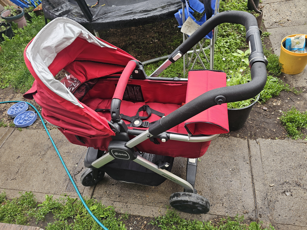 Diono Quantum Stroller