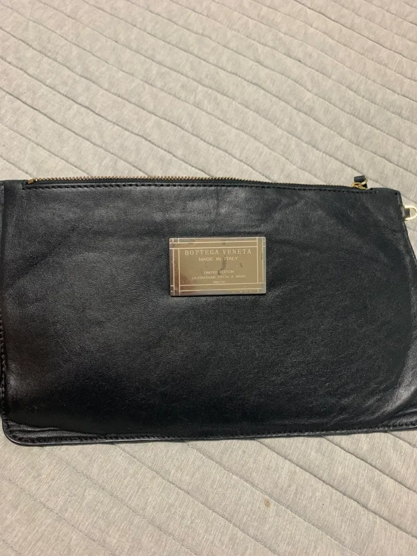 Bottega Veneta Clutch image indicator(4)