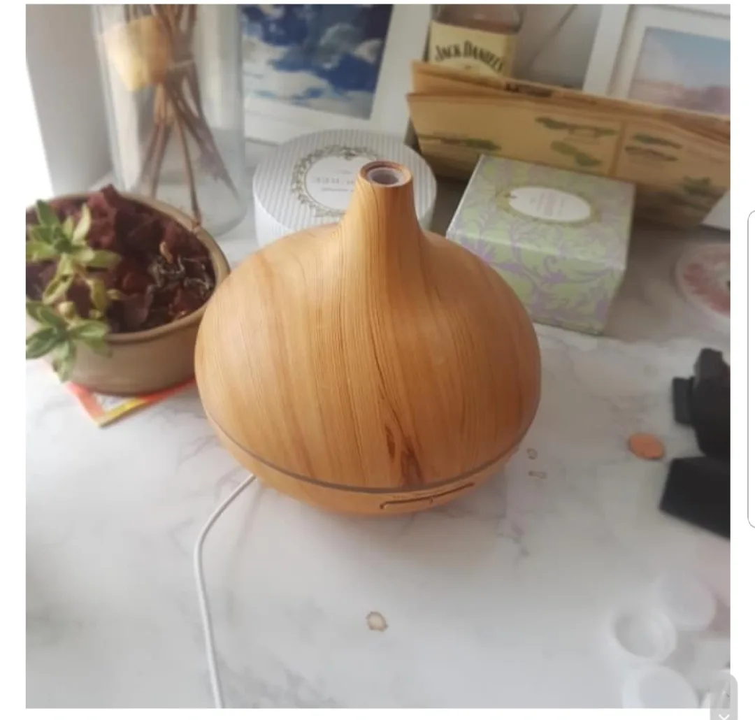 Wood Grain Essential Oil Diffuser thumbnail