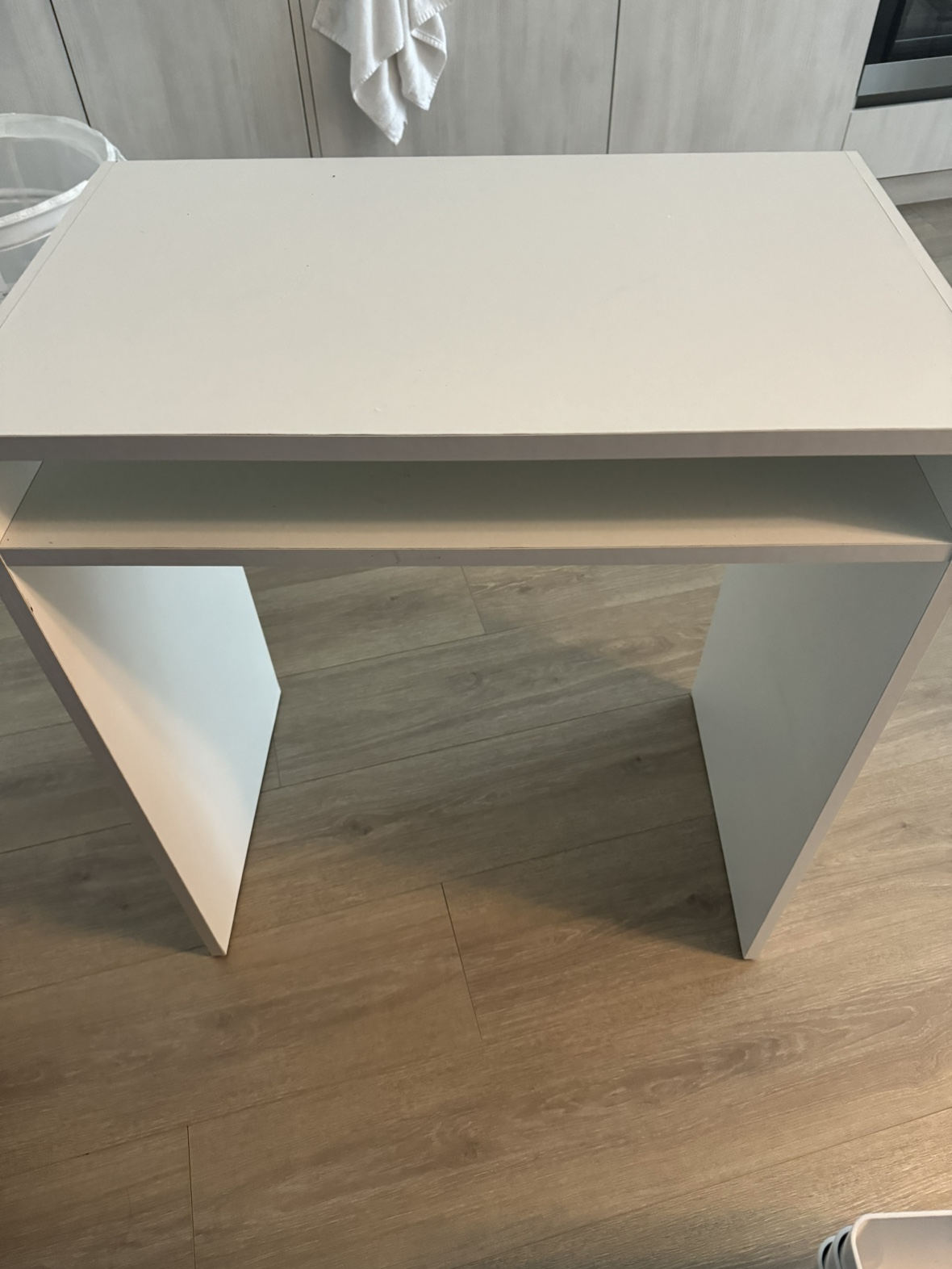 White Desk ikea - photo 5
